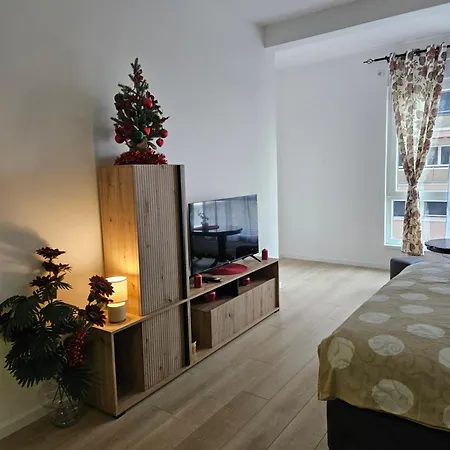 Miss Lux Apartment *